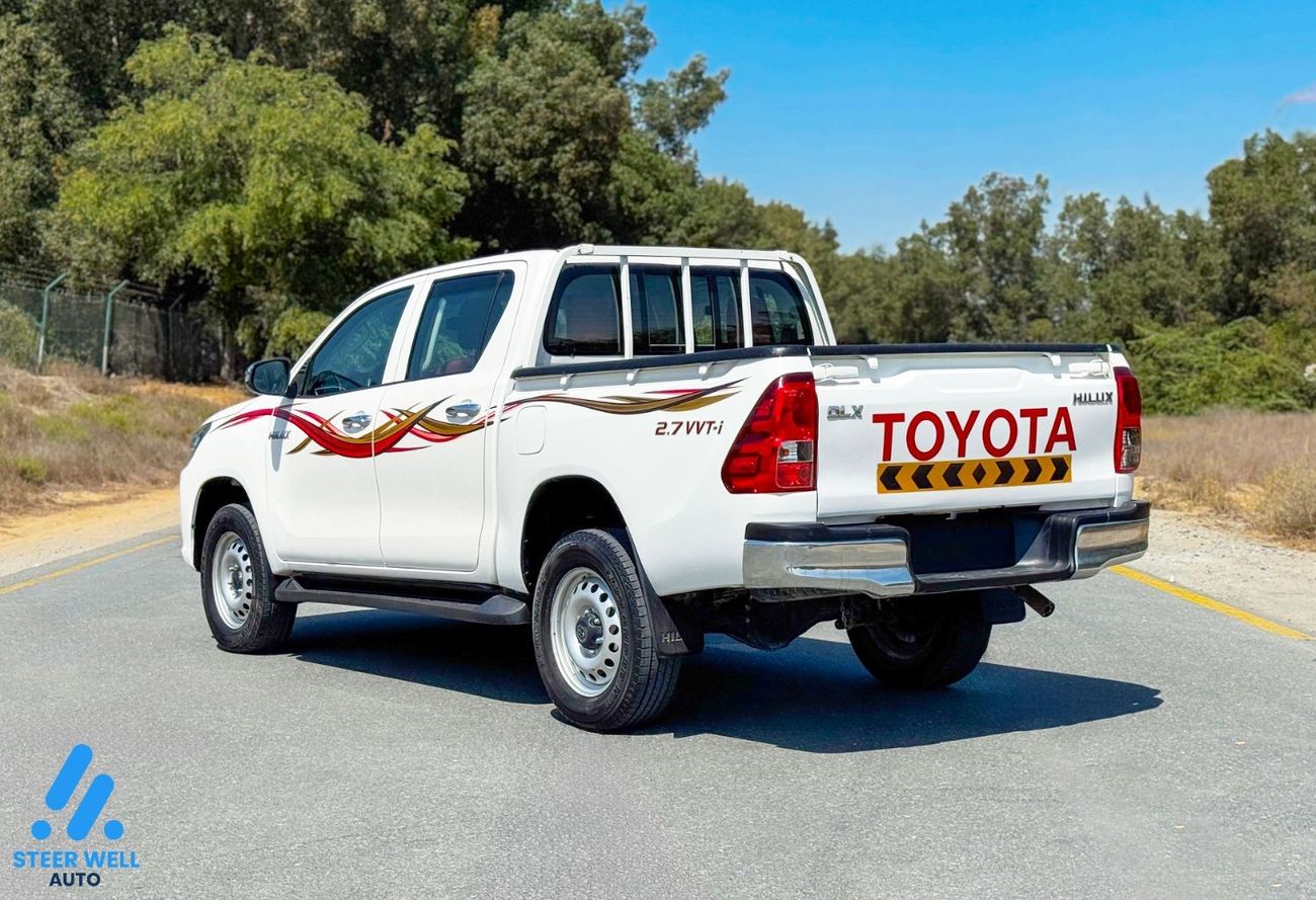 Toyota Hilux GLX 2.7 4WD AT DC - Petrol - Like New Condition - Book now!
