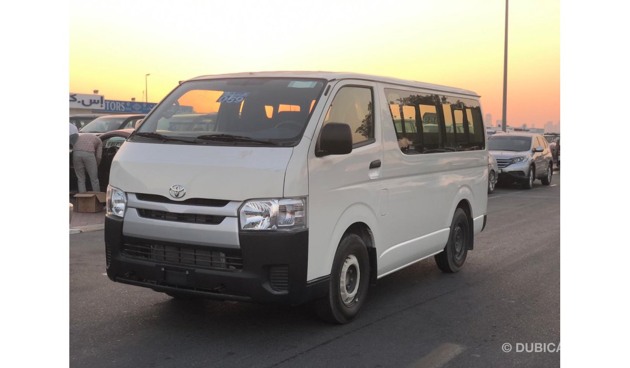 تويوتا هاياس PETROL,2.7L,V4,15 SEATS,STANDARD ROOF,MT