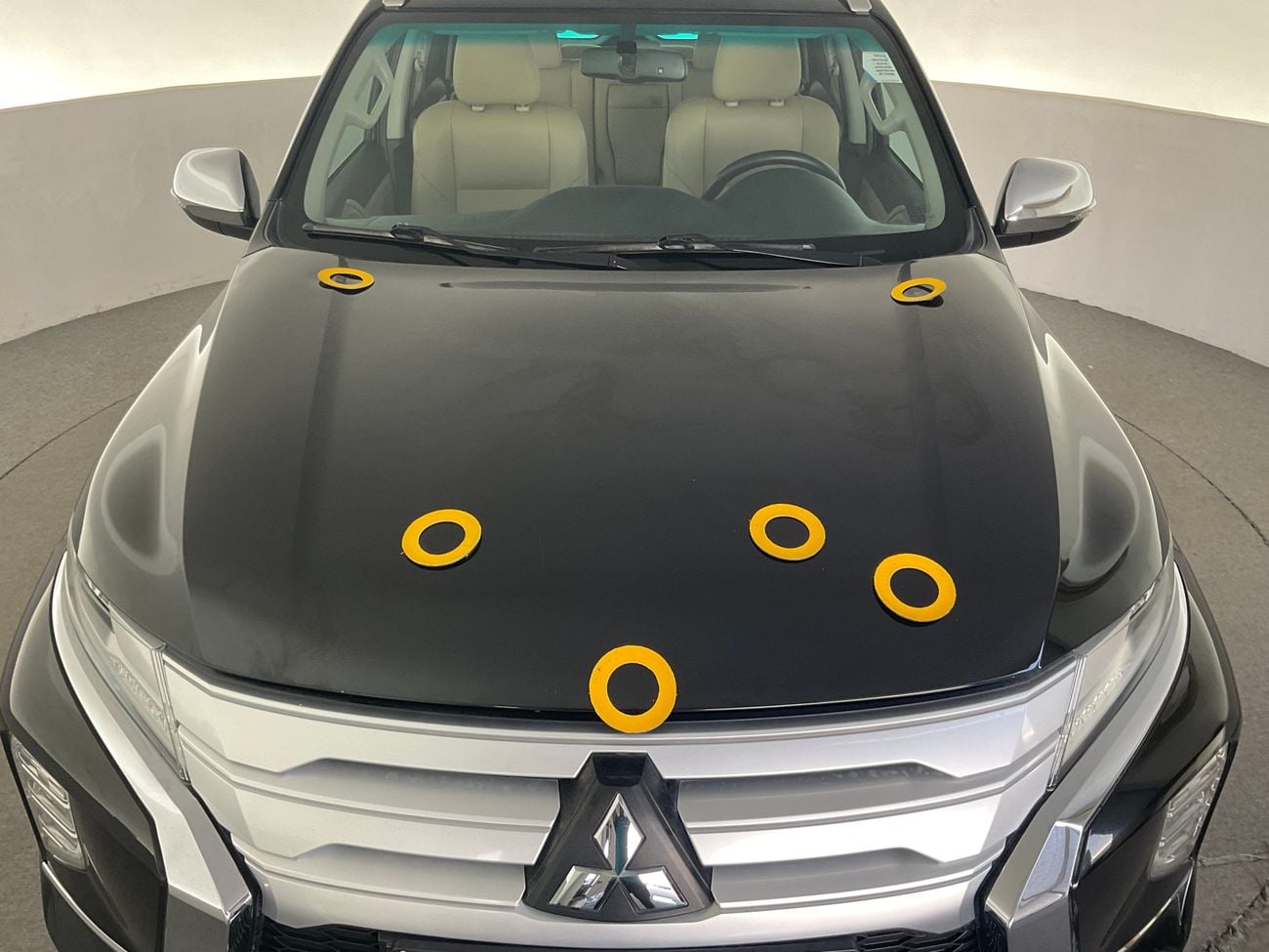 ميتسوبيشي مونتيرو سبورت GLS Top | شامل الضمان | 0 ﺪﻔﻋﺓ ﺃﻮﻟﻯ