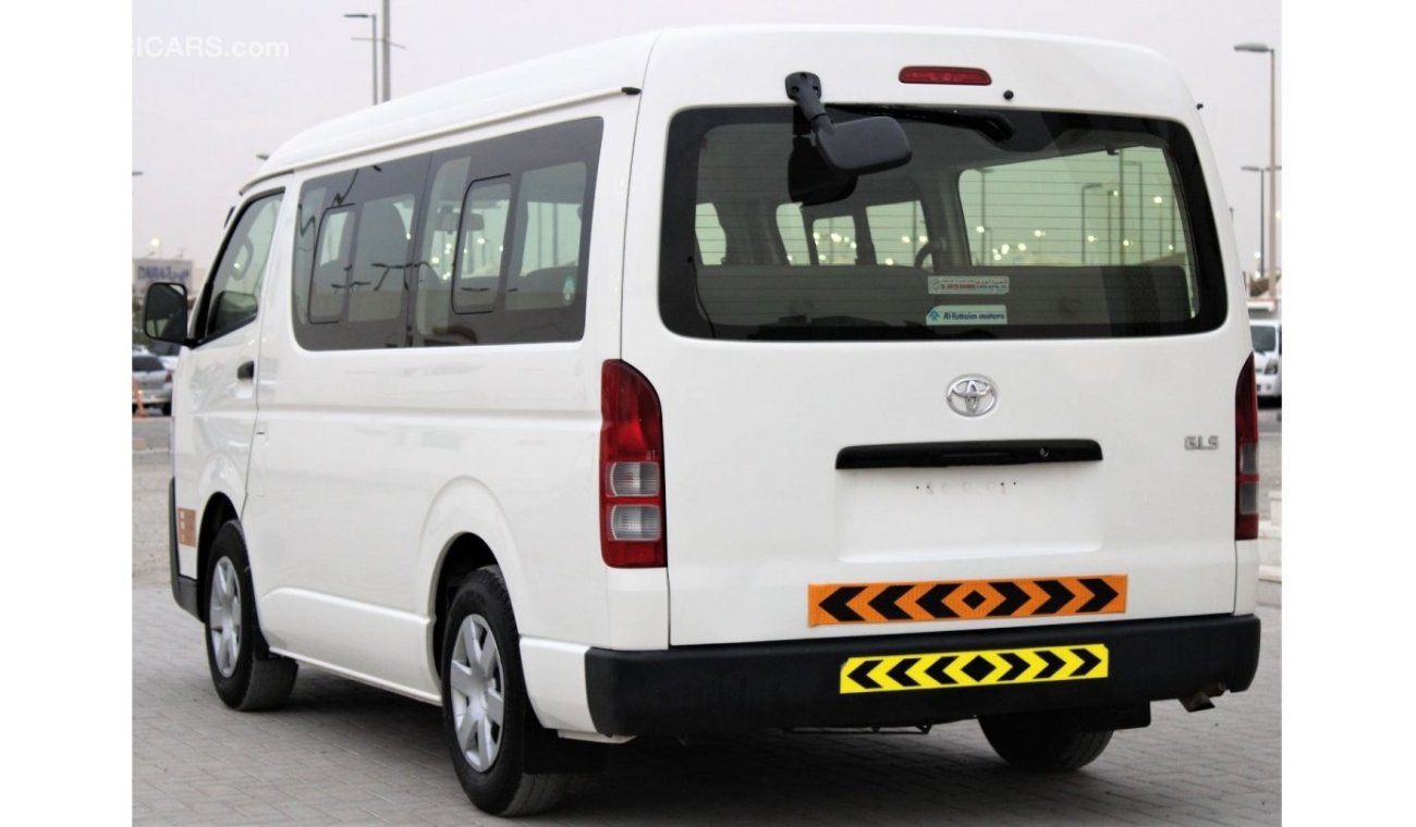 Toyota Hiace Toyota Hiace 2016 GCC Midroof in excellent condition without accidents, very clean from inside and o