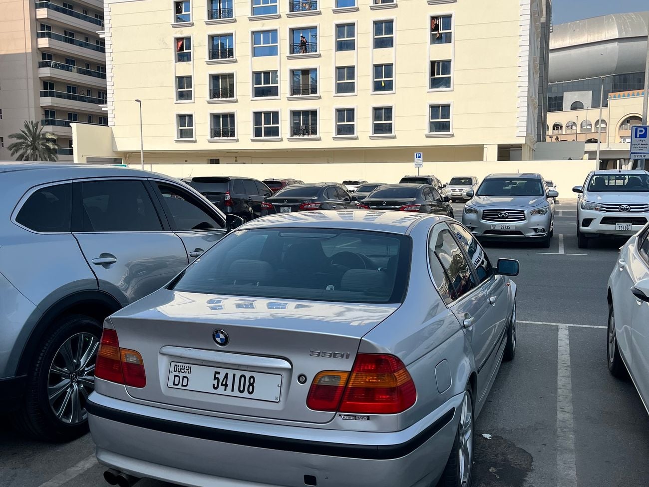 بي أم دبليو 330i 330i