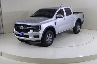 Ford Ranger XLT 2.0T Diesel RDD3424 / FREE Insurance + Registration / AL TAYER MOTORS / AL QOUZ SHOWROOM