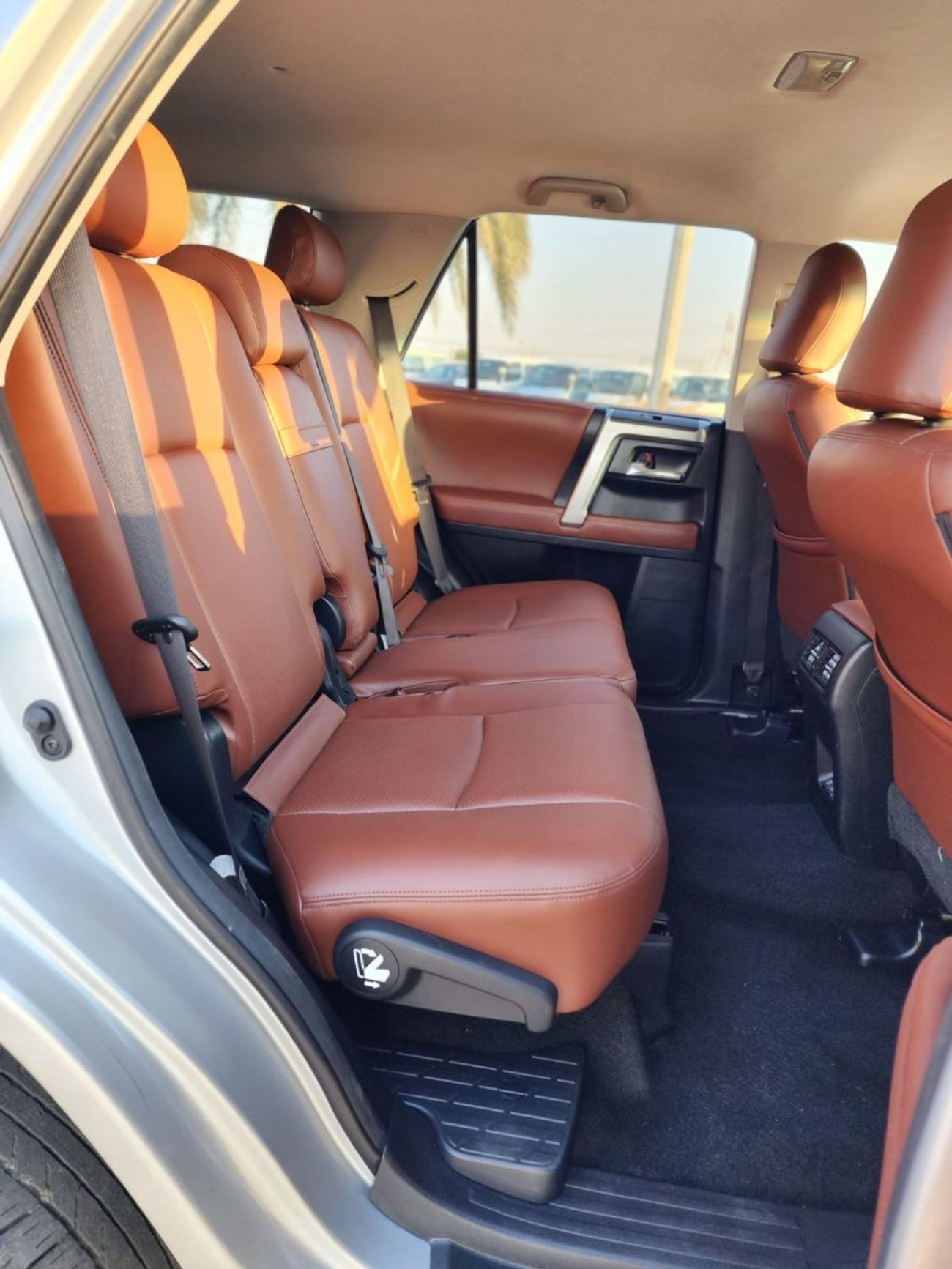 Toyota 4Runner 4RUNNER SR5 4X4 LIMITED 7-SEATER