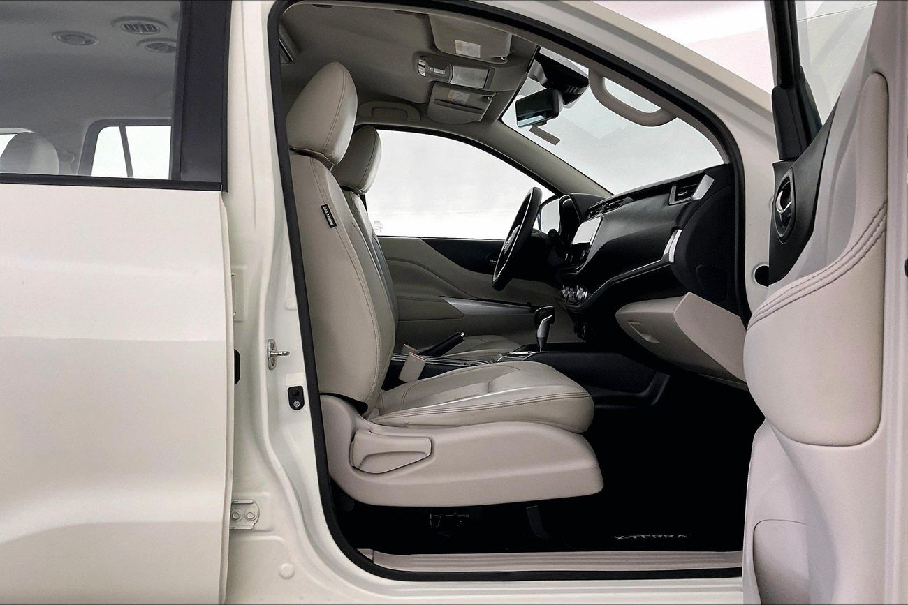 Nissan XTerra Platinum | Guaranteed Warranty | 0 Down Payment