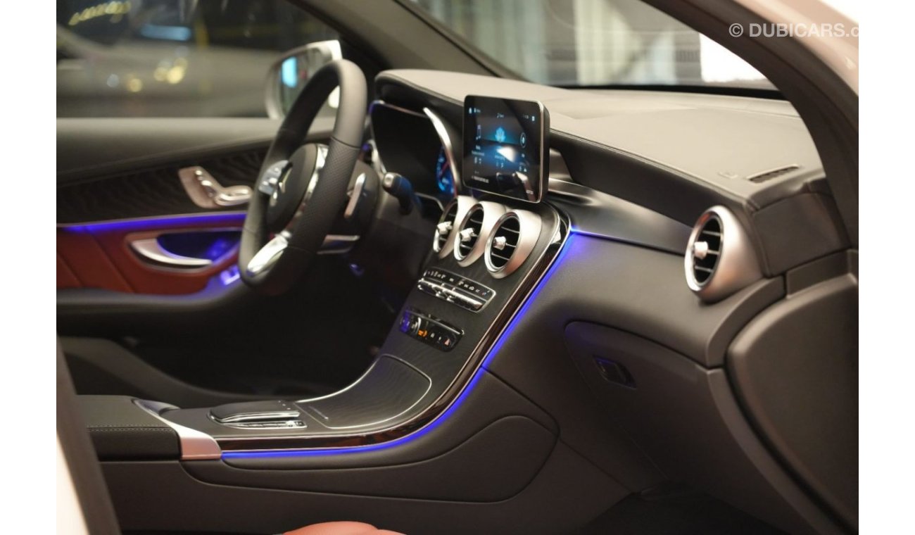 Mercedes-Benz GLC 200 ✔ Coupe ✔ AMG Package ✔ Panoramic Roof ✔ Smart Key Access