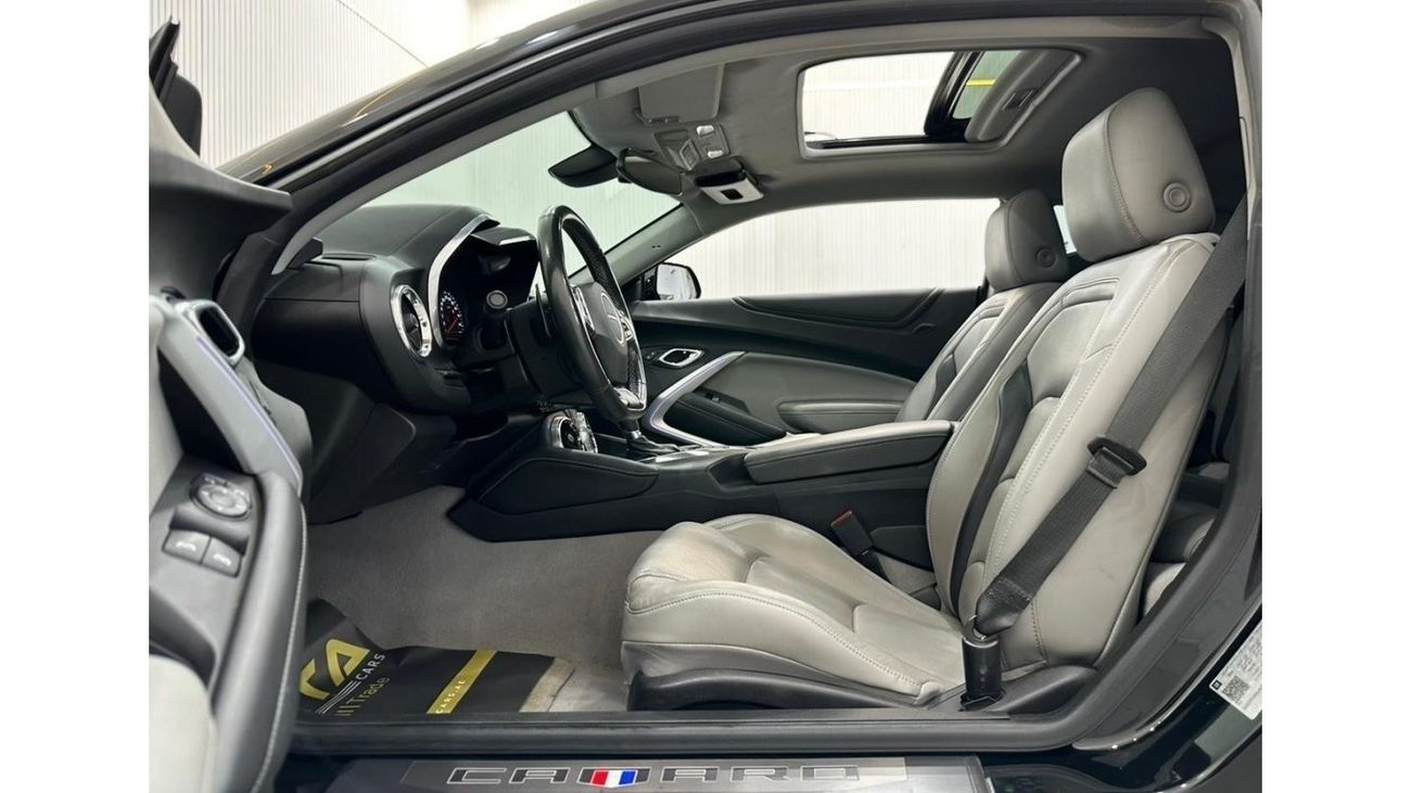 Chevrolet Camaro 2019 Chevrolet Camaro RS, April 2025 Warranty, Al Ghandi Full Service History, GCC