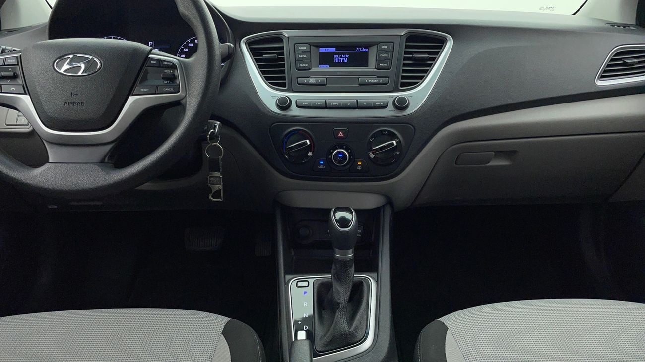 Hyundai Accent SMART 1.6 | Zero Down Payment | Home Test Drive