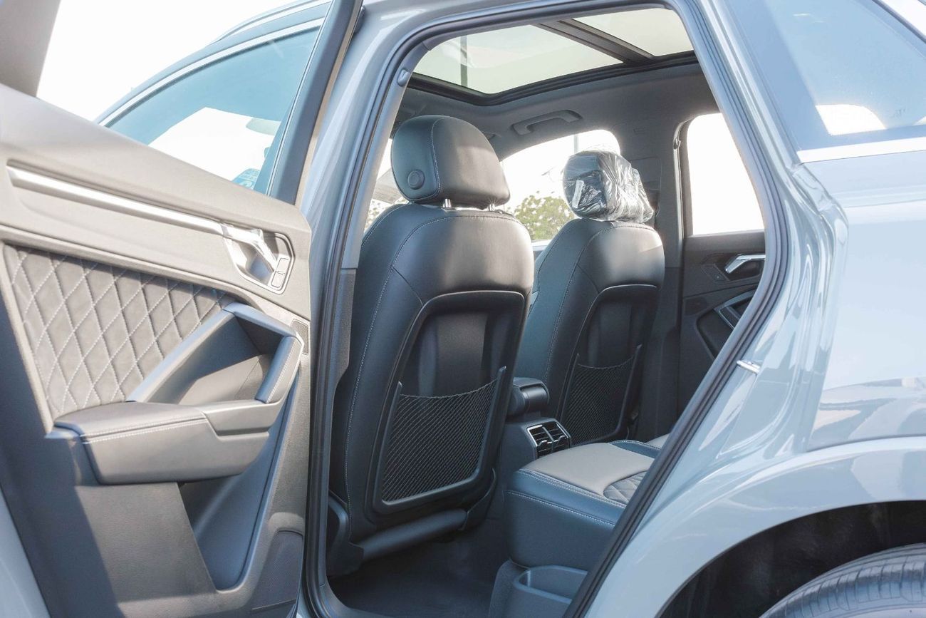 أودي Q3 Audi Q3 TFSI 35 S Line 1.5 Turbo (2025) Nardo Grey