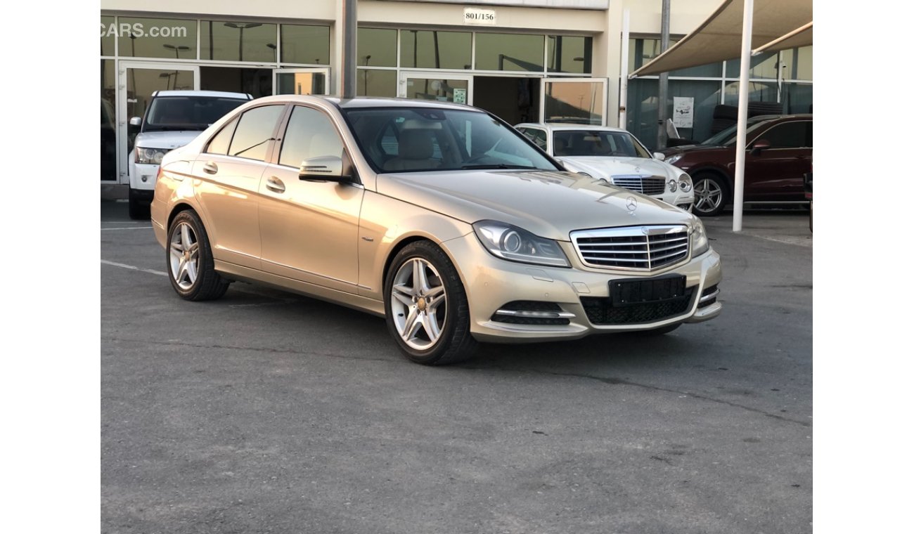 Mercedes-Benz C200 Mercedes benz C200 model 2012 GCC car prefect condition full option low mileage sun roof leather se