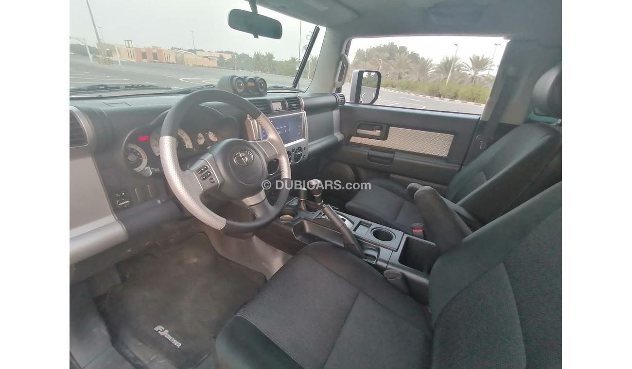 تويوتا إف جي كروزر اويوتا اف جي