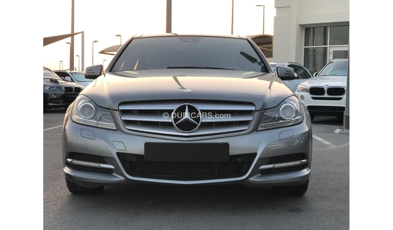 Mercedes-Benz C 350 Mercedes benz C350 model 2012 GCC car prefect condition full option low mileage