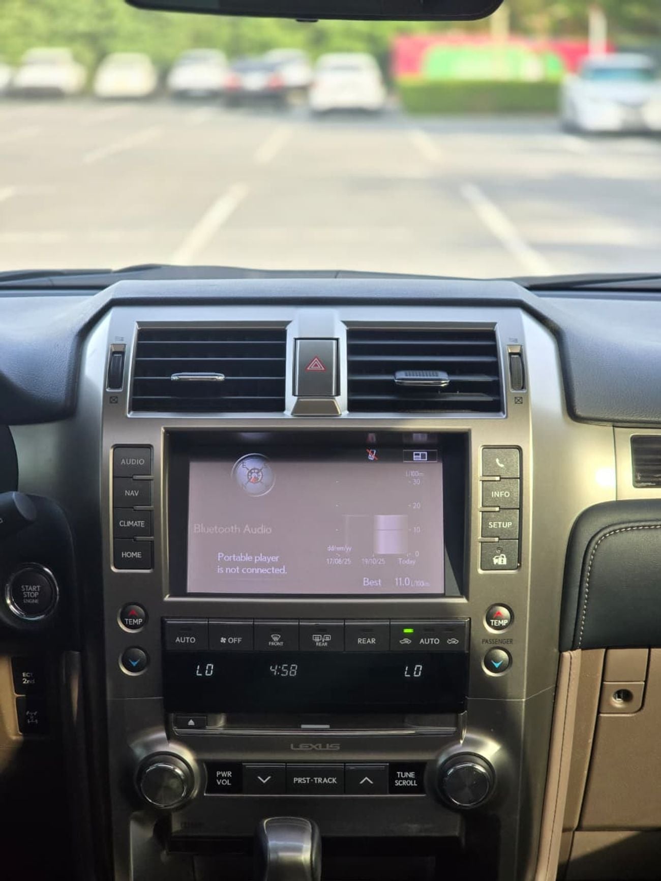 Lexus GX460 Premier 4.6L LEXUS GX-460 2021 GCC // FSH // ACCIDENT FREE // 2KEYS // PERFECT CONDITION // ORGINAL