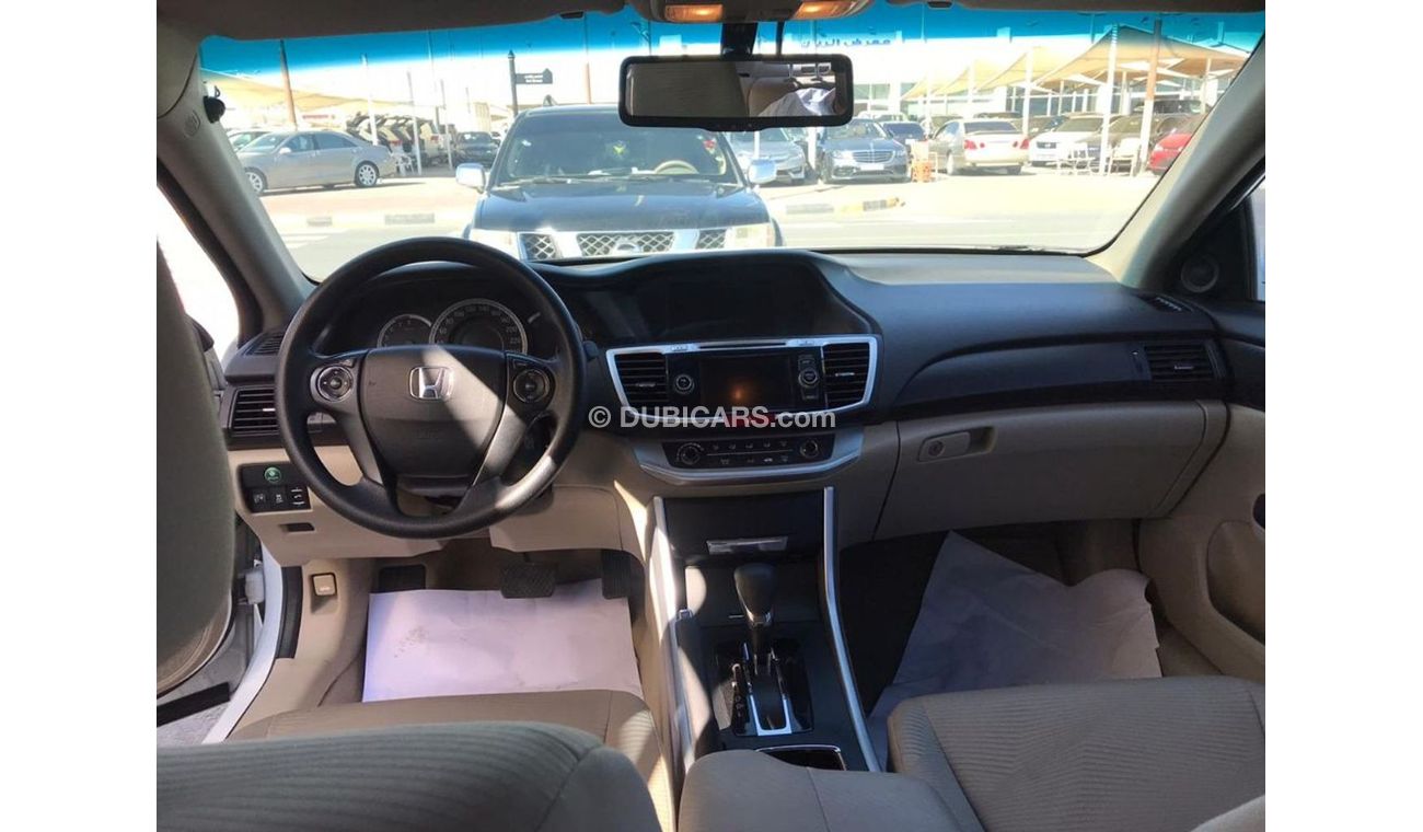 Honda Accord 2014 g cc sun roof accident free