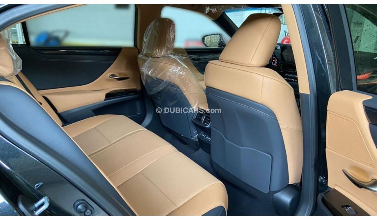 Lexus ES 300 2024 Lexus ES300H 2.5 Hybrid (With Radar and Panoramic roof)