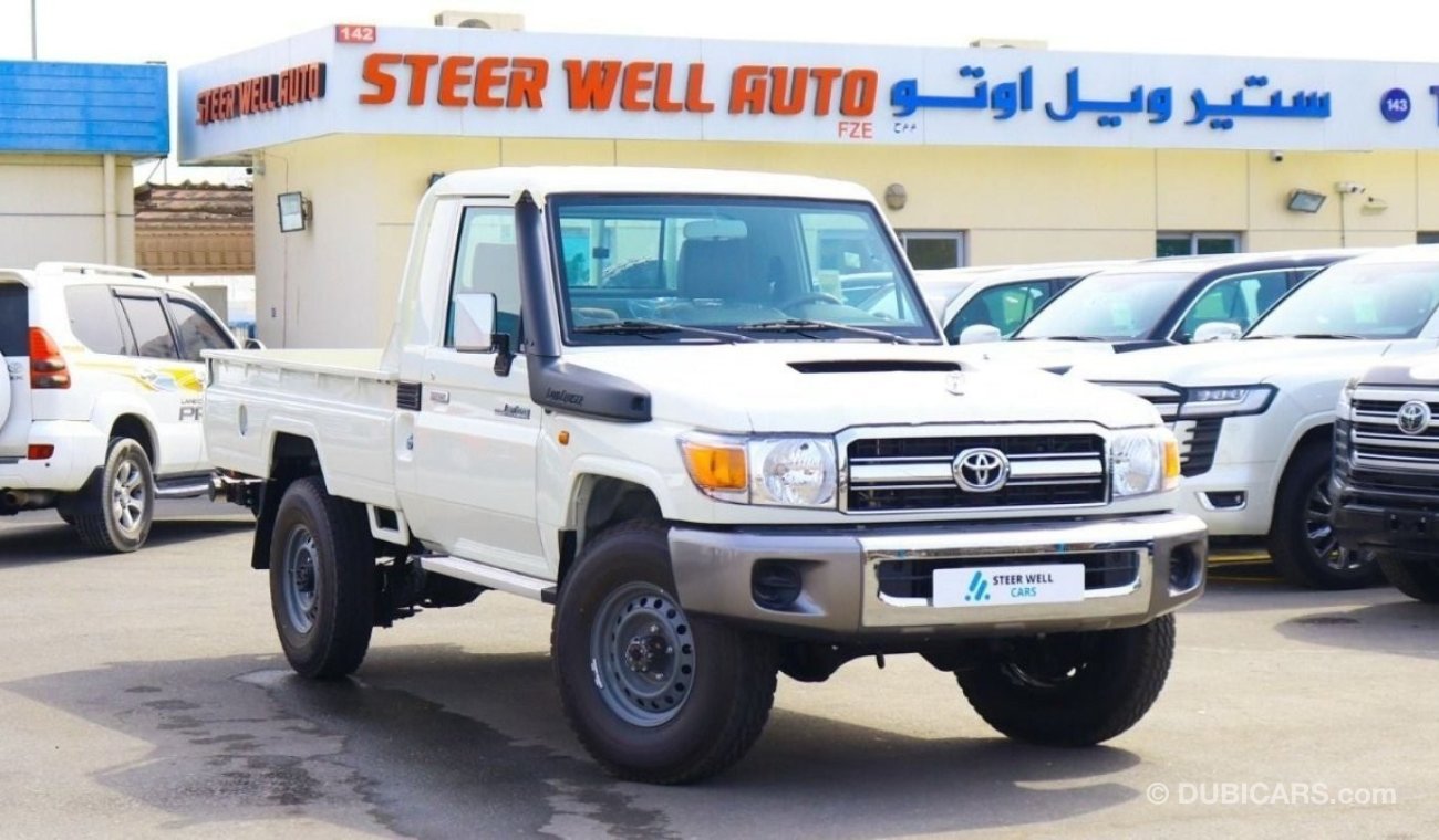 Toyota Land Cruiser Pick Up SC 2022 | LC PICKUP 79 SERIES S/C 4.5L V8 M/T 4WD DSL PICKUP WITH POWER WINDOWS EXPORT ONLY