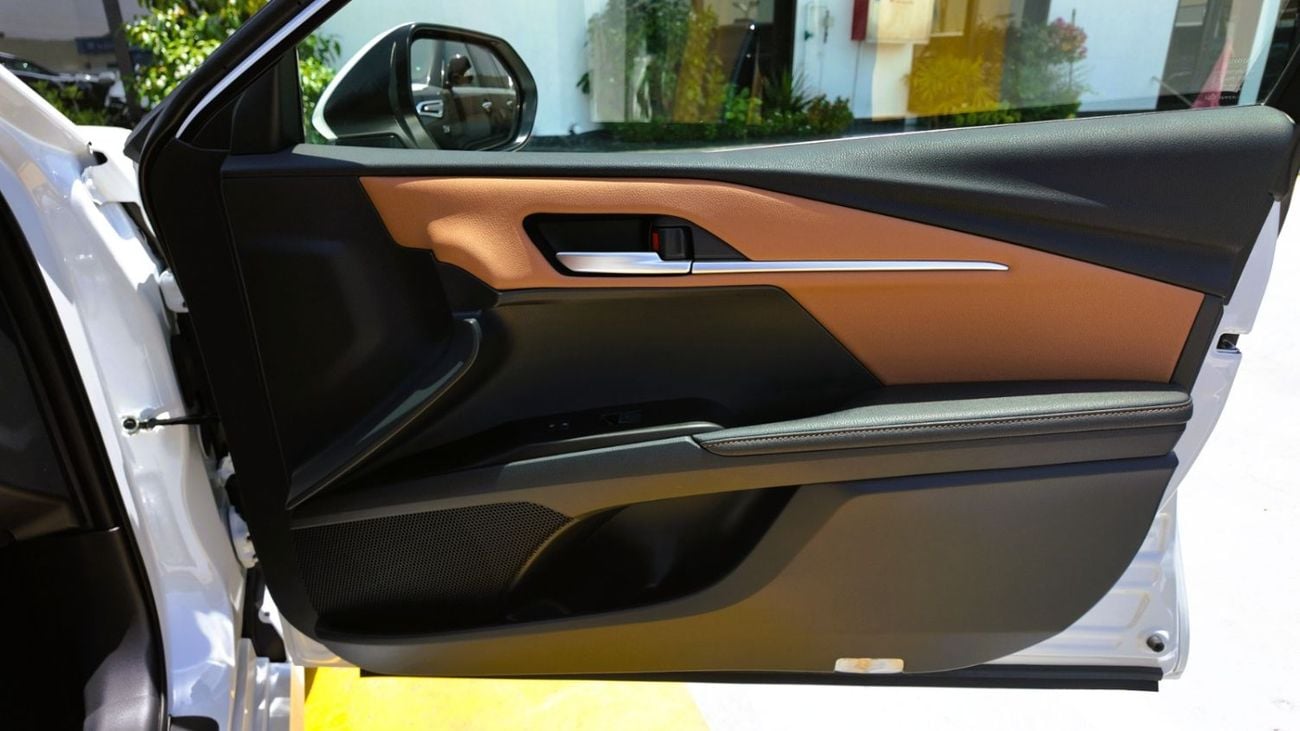 تويوتا كامري Toyota Camry Lumiere HEV 2026