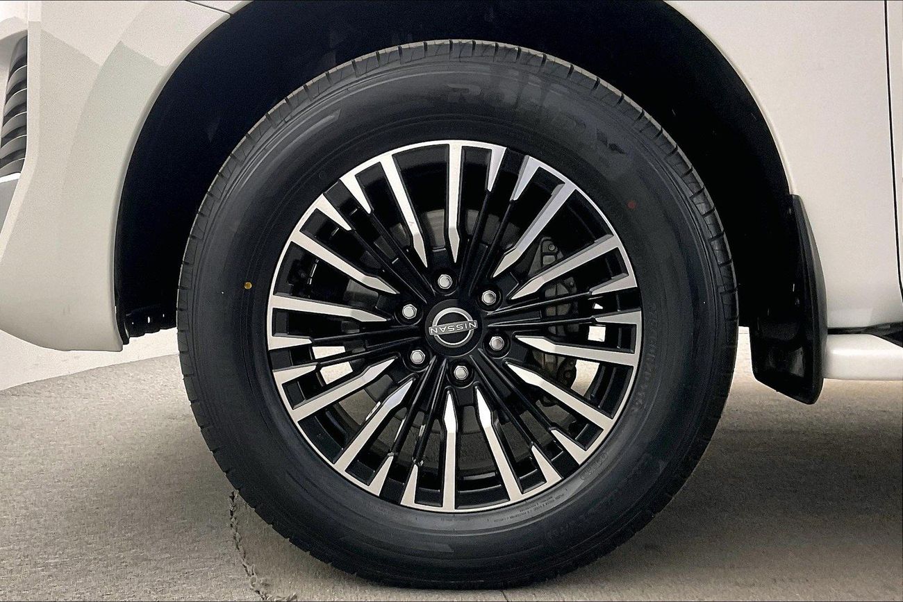 Nissan Patrol SE Platinum City | Guaranteed Warranty | 0 Down Payment