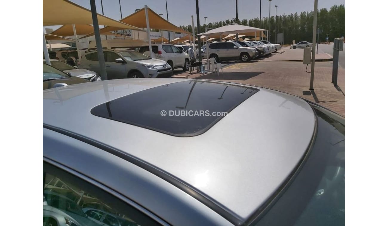 Nissan Sentra SV -  full option with sunroof