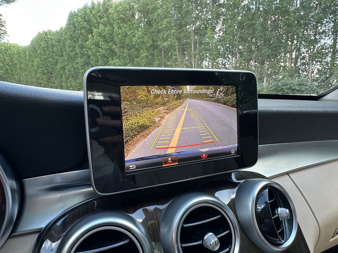 مرسيدس بنز C 300 Luxury 2.0L