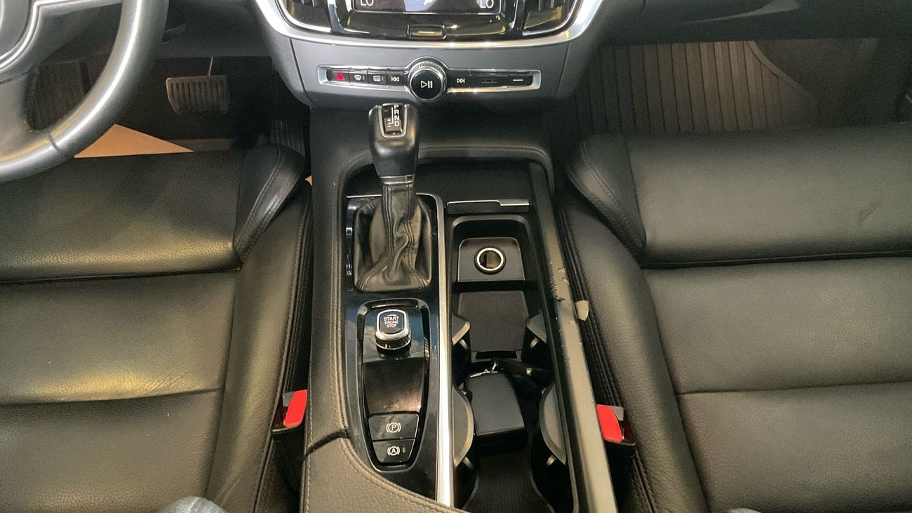 فولفو S90 2.0 T5 254 MOMENTUM AUTO 2WD | شامل الضمان | 0 ﺪﻔﻋﺓ ﺃﻮﻟﻯ