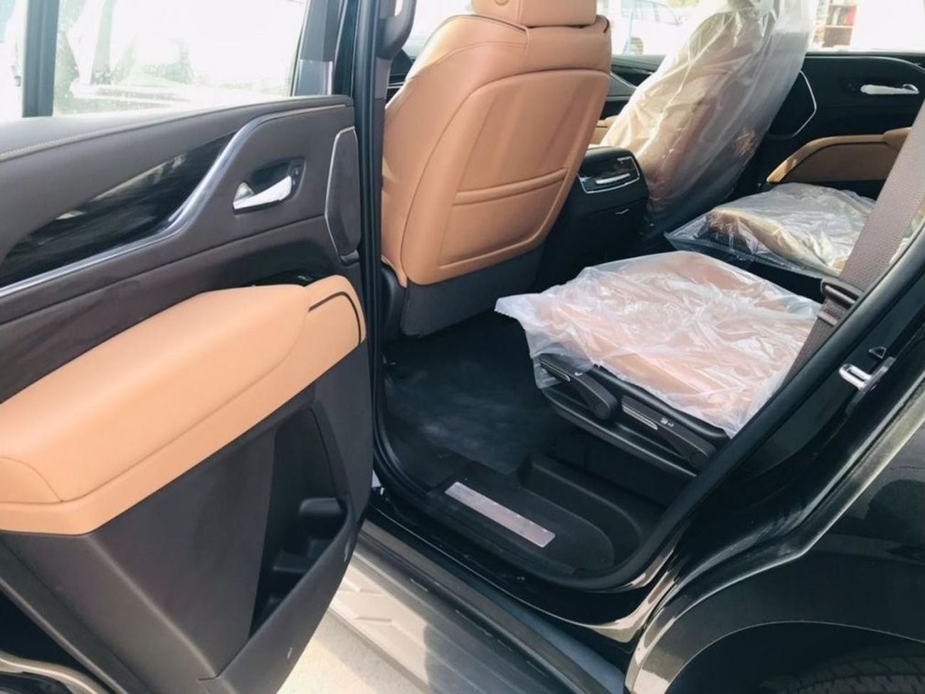 كاديلاك إسكالاد V8 6.2L SUV AWD // 2021// FULL OPTION // SPECIAL OFFER // BY FORMULA AUTO // FOR EXPORT