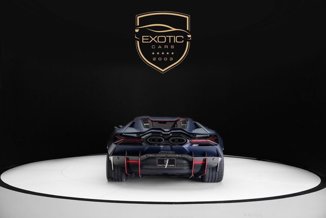 لامبورغيني ريفويلتو 6.5L V12 Hybrid