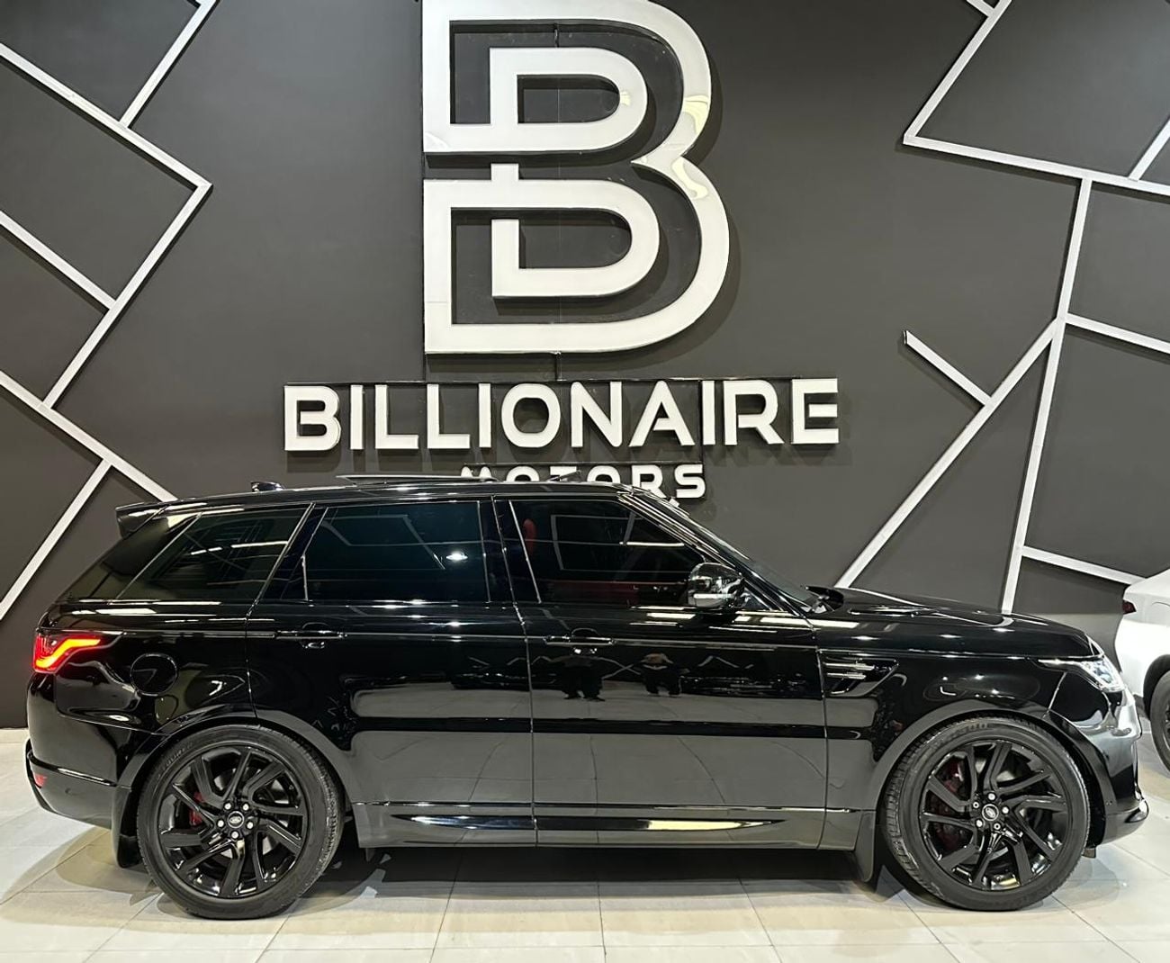 لاند روفر رينج روفر سبورت HSE 3.0L (335 HP)