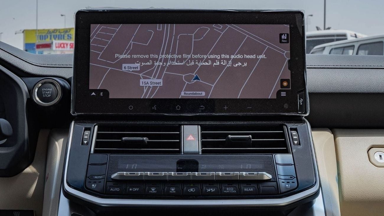 Toyota Land Cruiser 2026 Toyota Land Cruiser 300 GXR 4.0L AT Petrol 4WD (White-Beige)