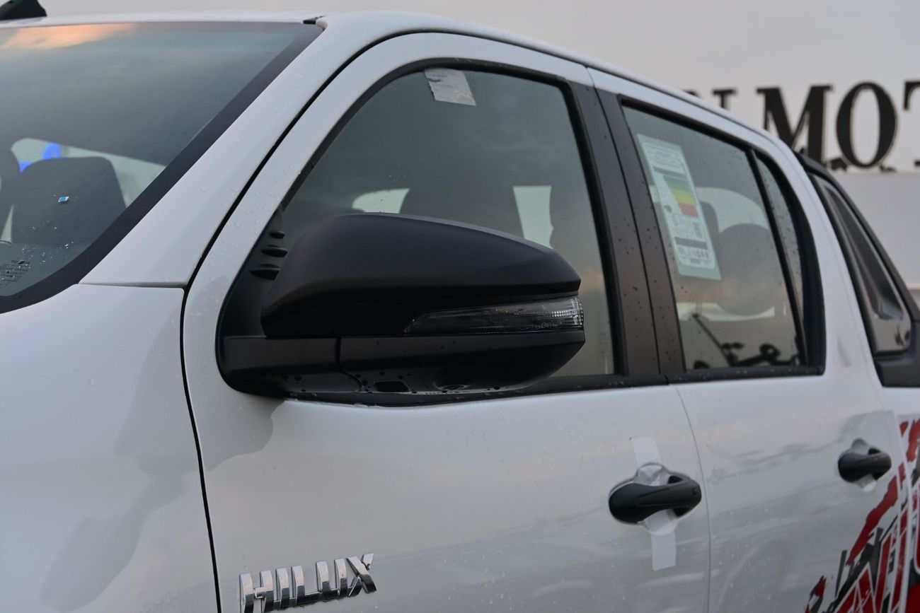 تويوتا هيلوكس Toyota Hilux Adventure 4.0L V6, Petrol, 4WD, Pickup, Model 2025