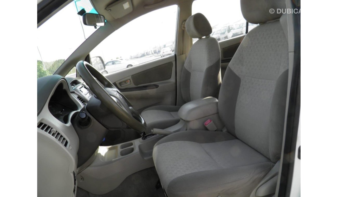 Toyota Innova 2014 ref #472