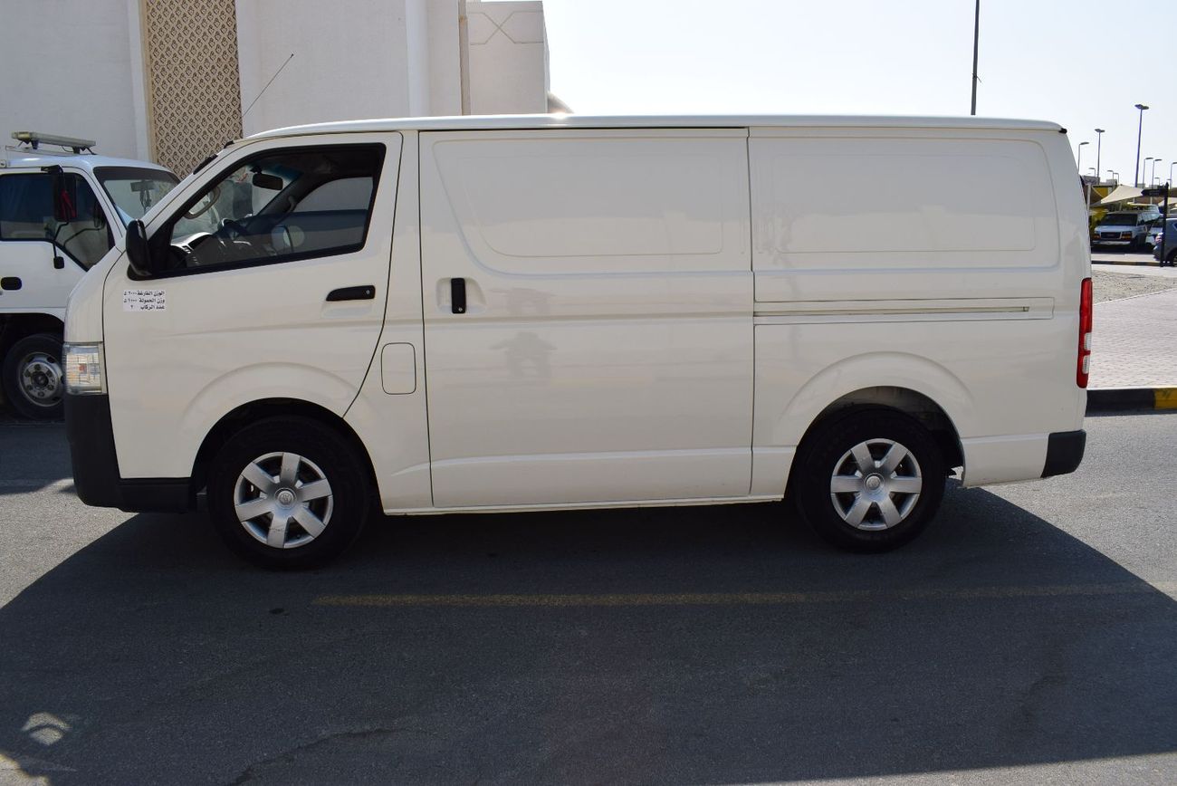 تويوتا هاياس GL -Standard Roof  Panal Van 2.7L