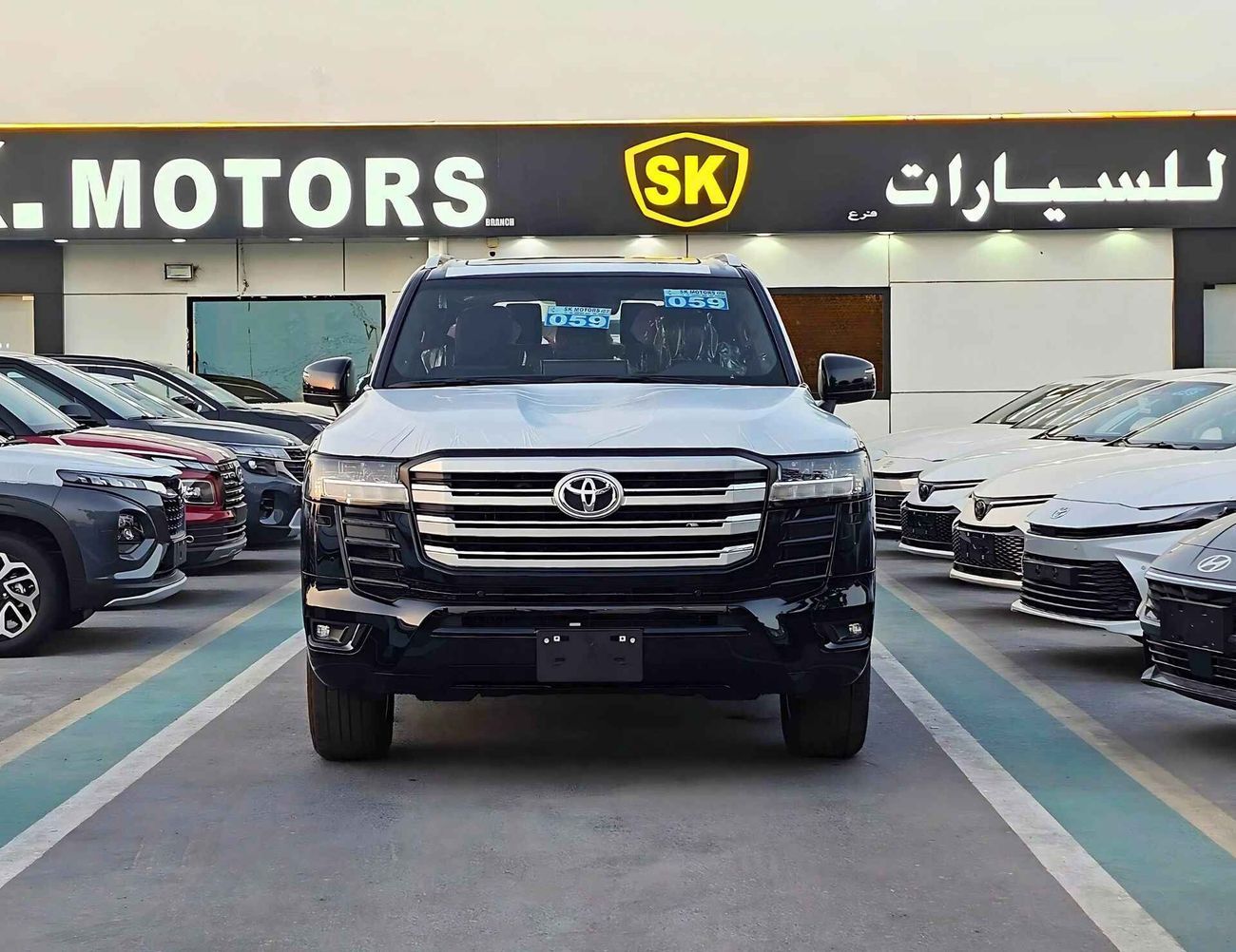 تويوتا لاند كروزر GXR 3.5 Twin Turbo | BIG Screen JBL Speakers | Top Line Model (CODE # GXR3HB)