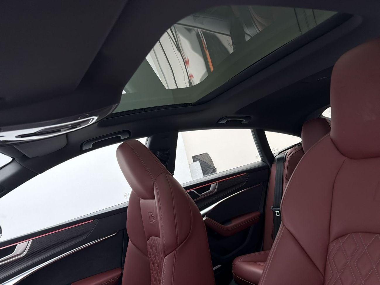 Audi S7 TFSI quattro 2.9L Sportback TFSI 450hp (Ref# 21048)