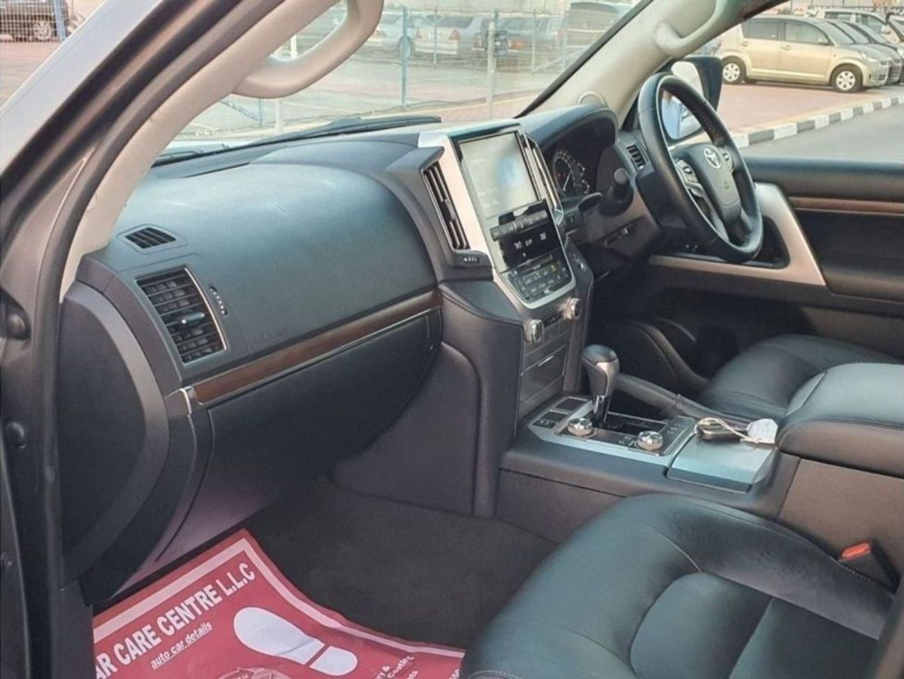 Toyota Land Cruiser Diesel 4.5 Right Hand Liter VX Limited Cool Box Sunroof Leather Power Seats