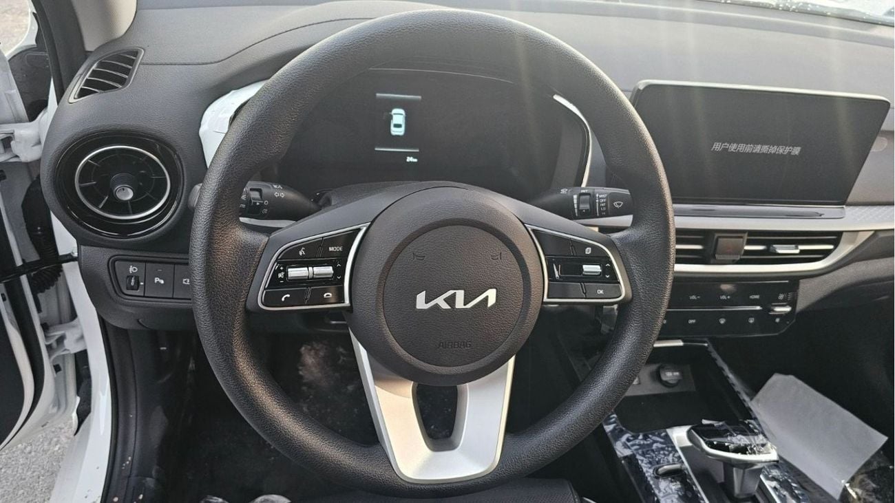 كيا K3 KIA K3 1.5L 2024 FULL OPTION WITH SUNROOF