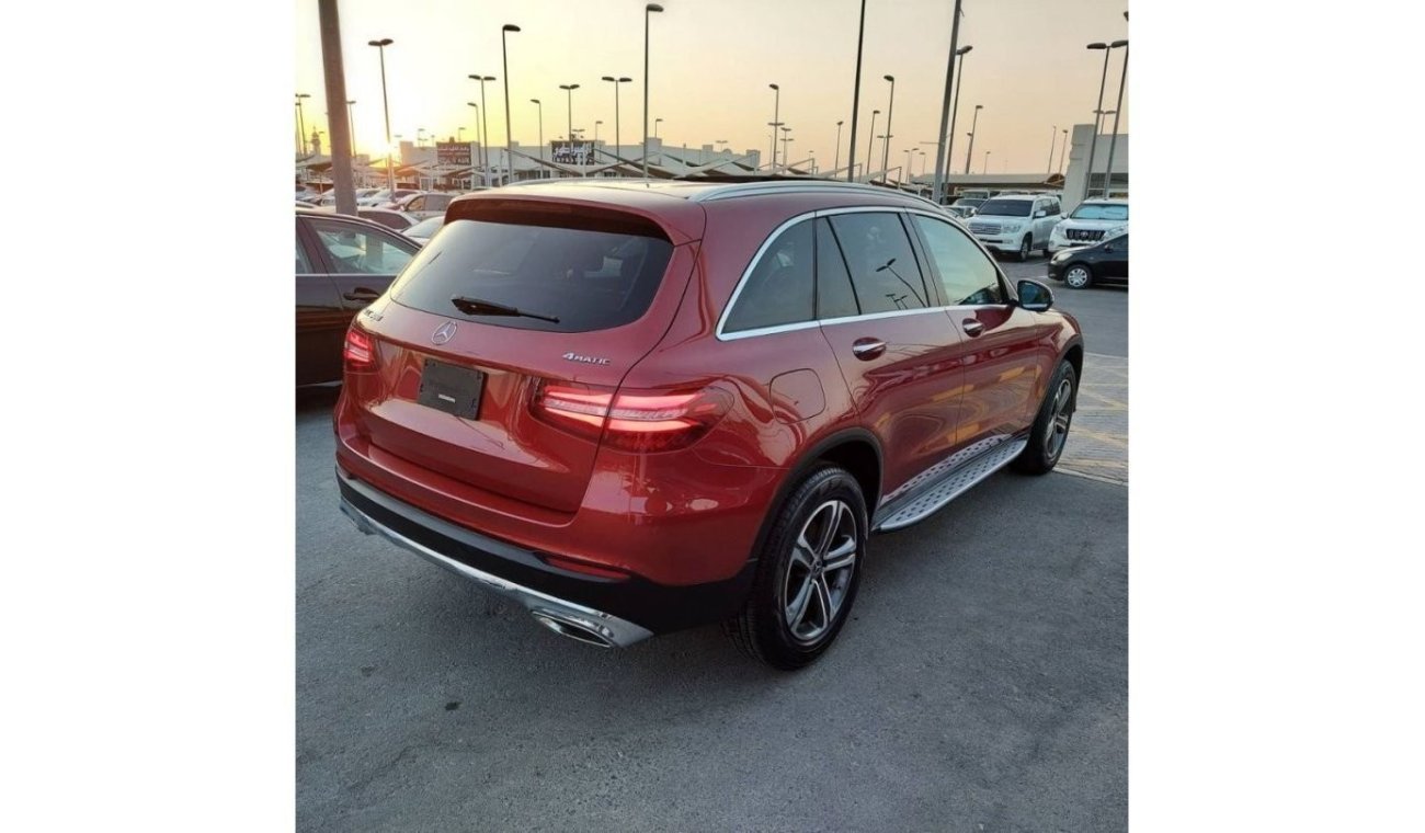 Mercedes-Benz GLC 300 AMG