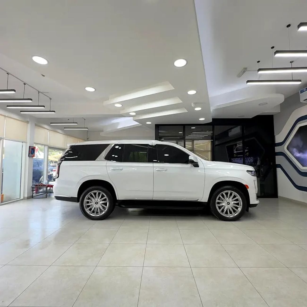 كاديلاك إسكالاد Premium Luxury 6.2L 4WD Premium Luxury