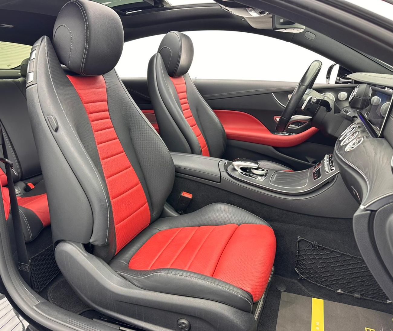 Mercedes-Benz E300 Coupe 2019 Mercedes-Benz E300 Coupe, 1 Year Warranty Unlimited, Full Service History, Excellent Condition,