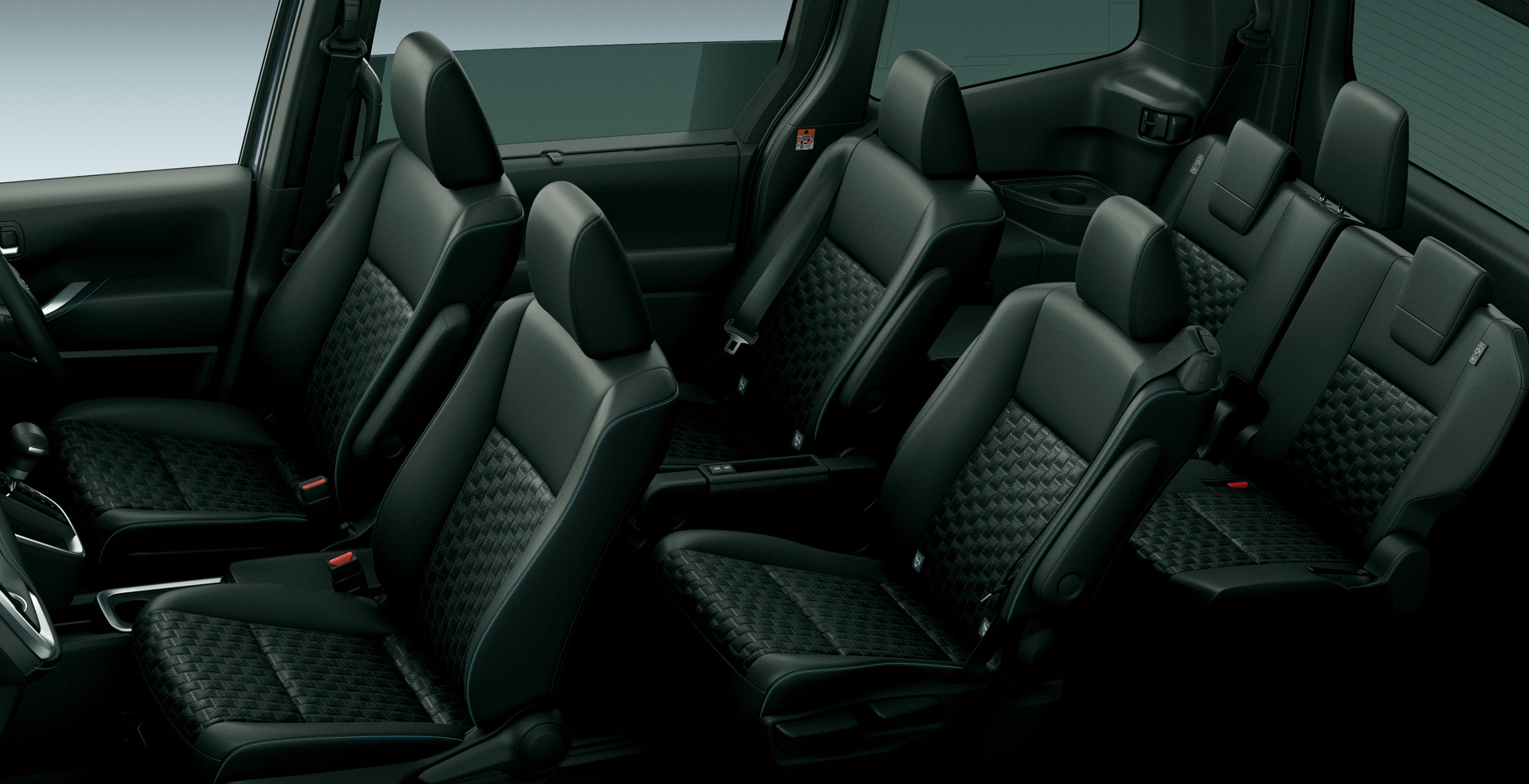 Toyota Voxy interior - Seats