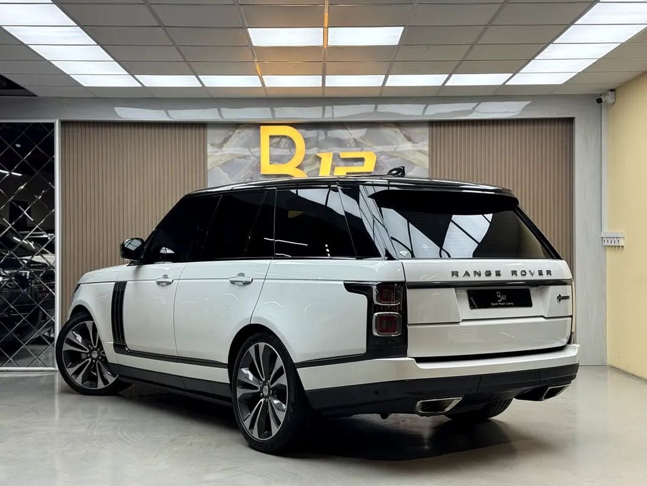 Land Rover Range Rover AUTOBIOGRAPHY SV