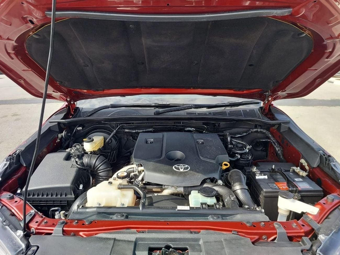 Toyota Hilux  TOYOTA HILUX PICK UP RHD 2022 MODEL 2.8 L DIESEL AUTOMATIC(PM81032)