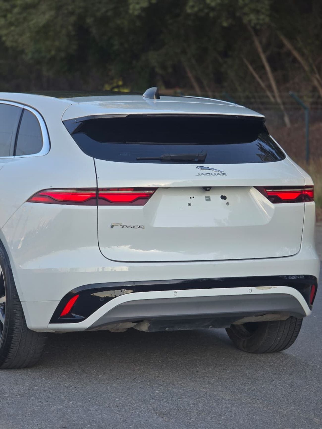 Jaguar F-PACE R-DYNAMIC SE P250 JAGUAR F-PACE R-DYNAMIC 2023 GCC // AWD // ORIGINAL PAINT // FULL CAR PPF // ACCID