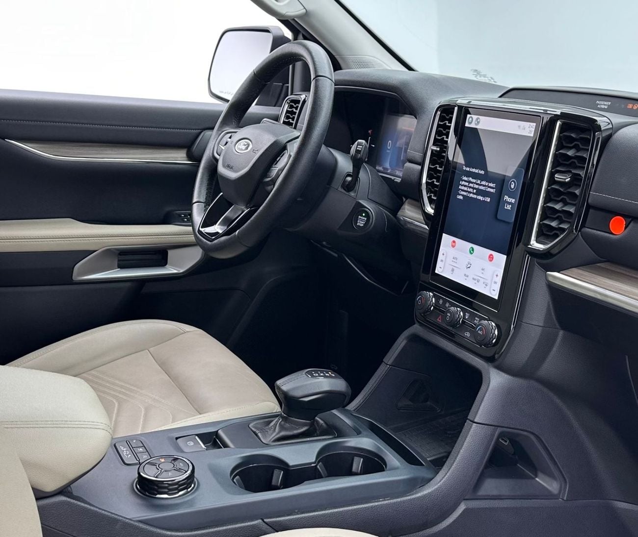 Ford Everest 2024 Ford Everest XLT 4x4, Jan/2029 Ford Warranty + Service Contract, Ford Full Service History, GCC