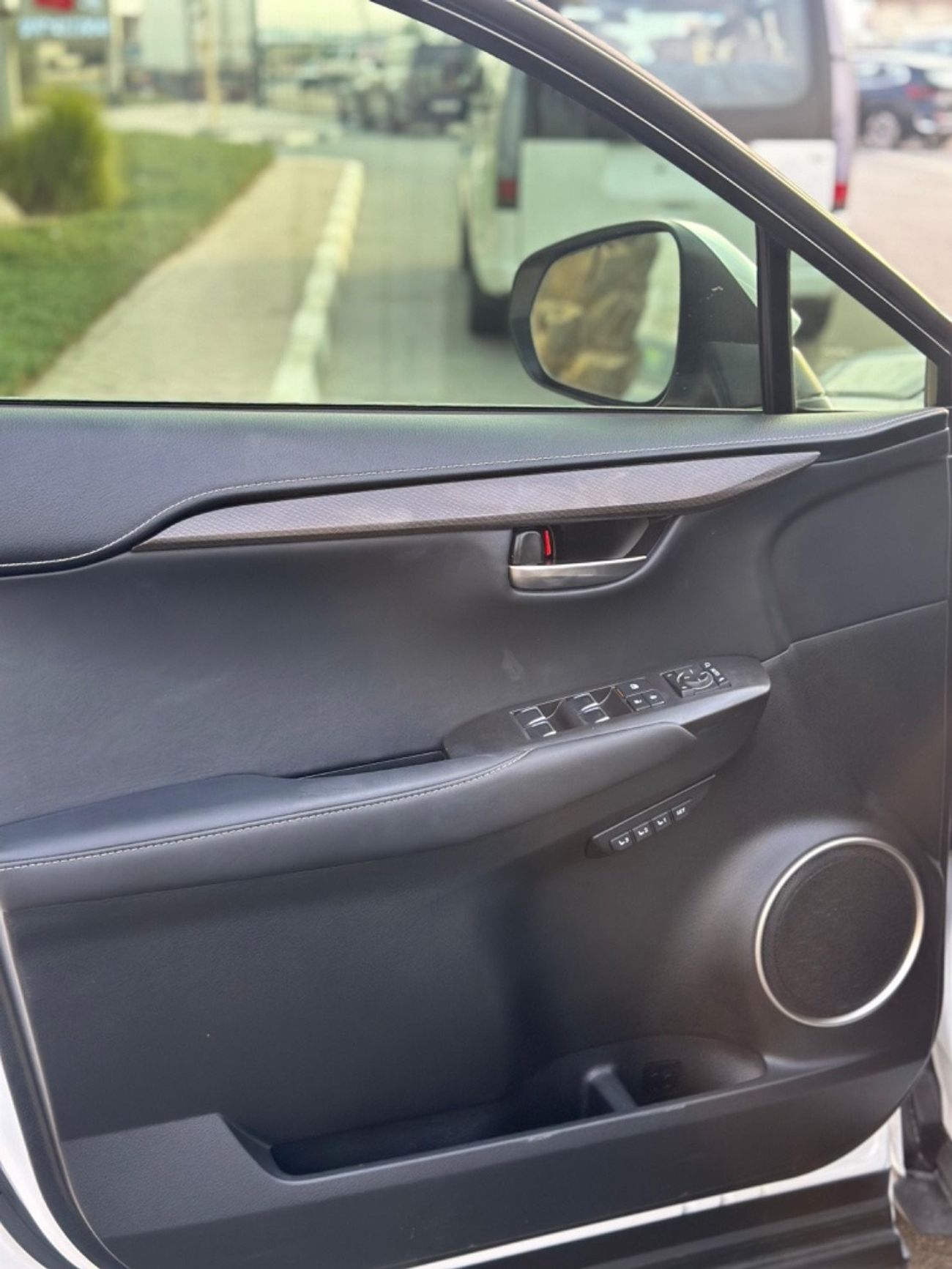 لكزس NX 300 LEXUS NX 300 2020