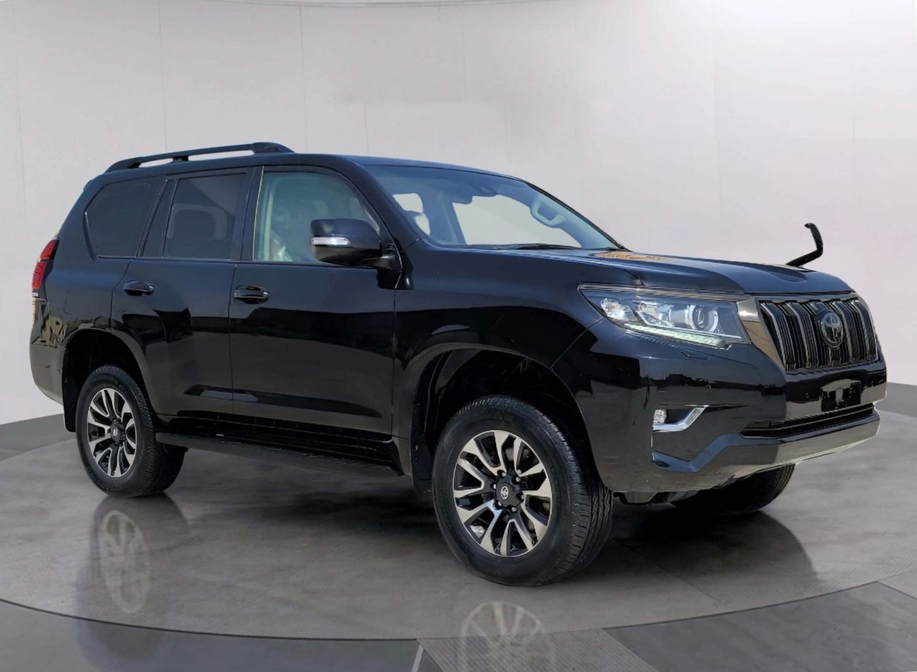 تويوتا هيلوكس 4x4 Diesel Right Hand Drive ( Export Only)