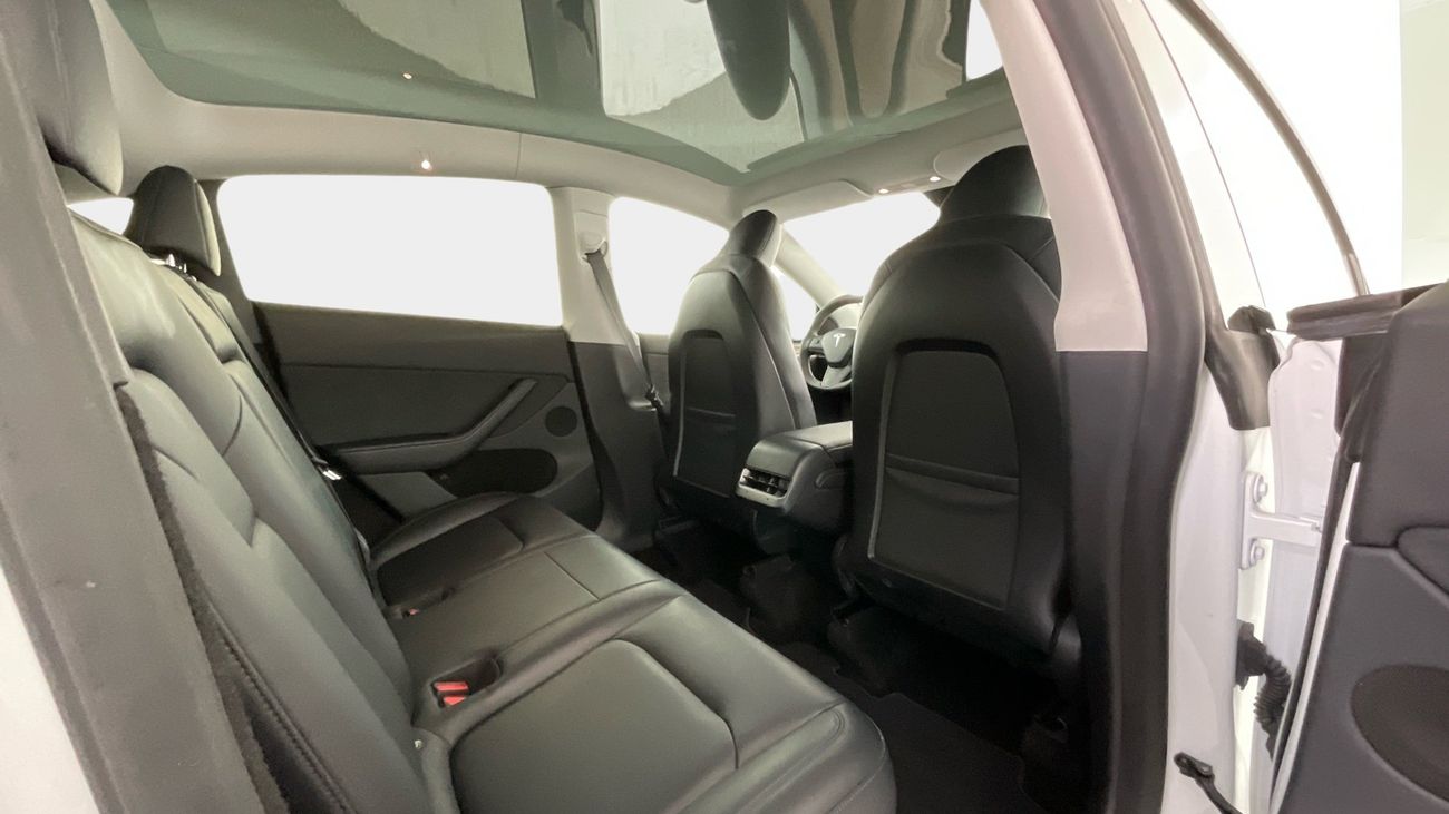 Tesla Model Y Performance (Dual Motor) | upto AED 20,000 Ramadan Discount | Guaranteed Warranty | 0 Down Payment