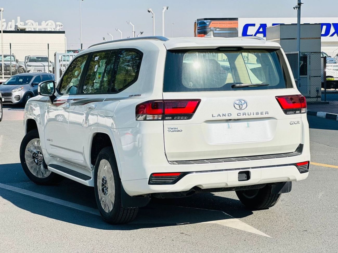 Toyota Land Cruiser GXR 3.5L