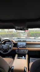 Land Rover Defender V8 P525 GCC 67000KM FULL SERVICE HISTORY DONE WITH AL TAYER
