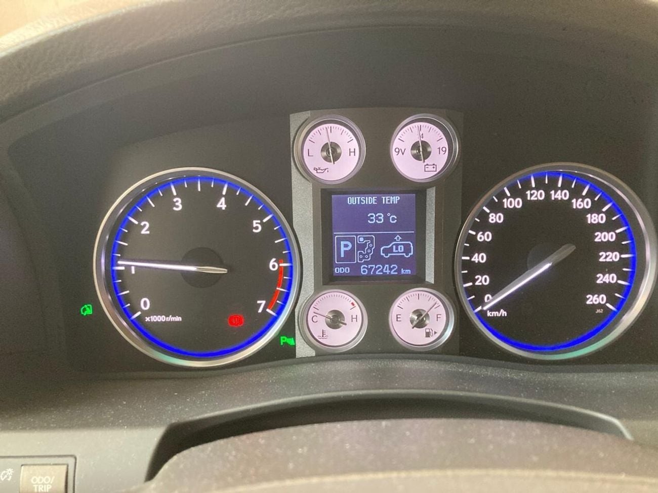 Lexus LX570 TOP