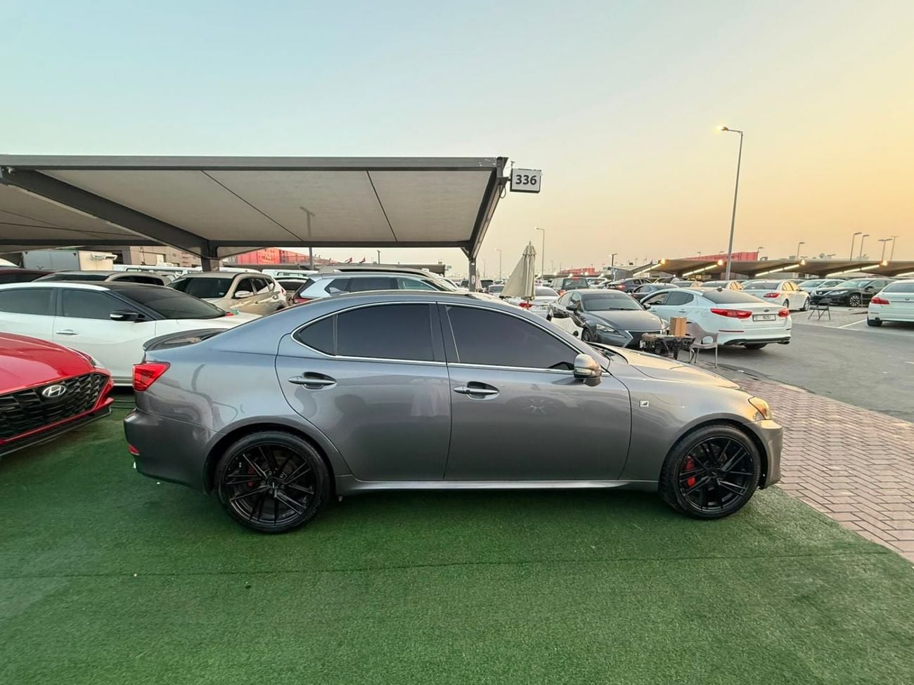 لكزس IS 350 STD (NON GCC)